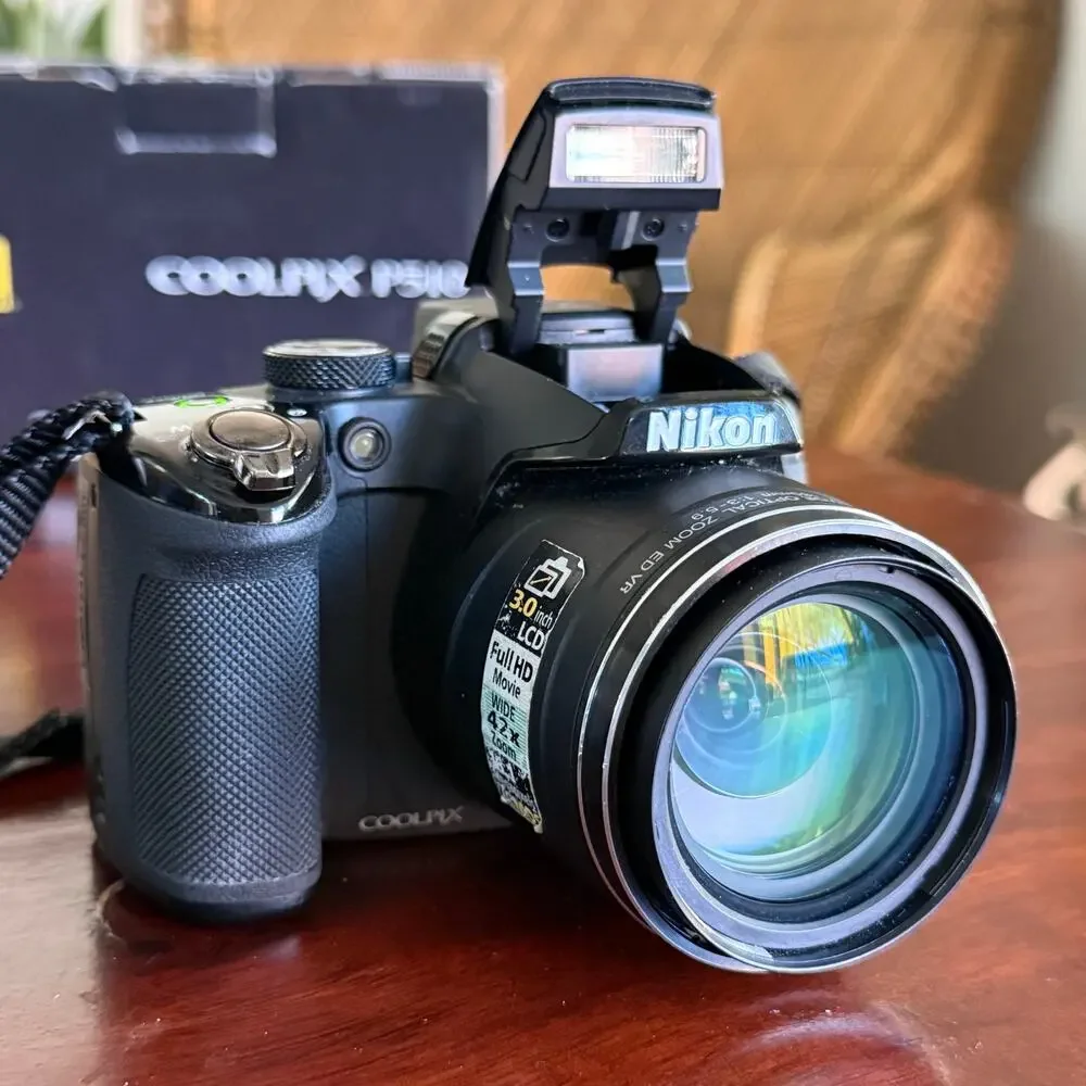 Nikon COOLPIX P510 Bridge Camera 42x Optical Zoom Full HD Built-in Flash Black